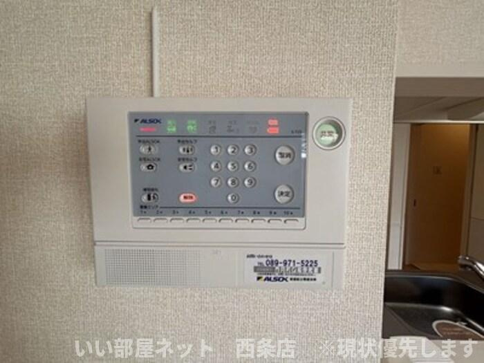 ウィステリア・フィールド　B棟のセキュリティ