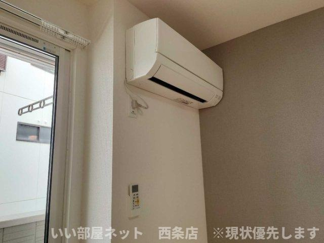 メゾン　ドーミーの洋室