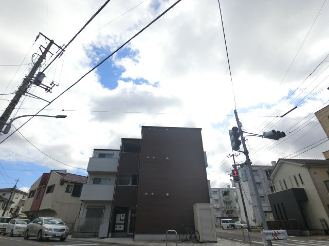 Eris蘇我の外観