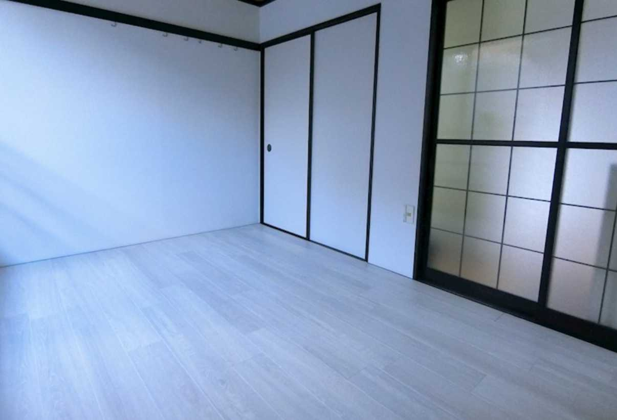 ハイツシノA　南向き　バストイレ別　追焚の内装