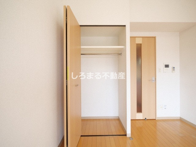 エステムコート梅田・天神橋リバーフロントの収納