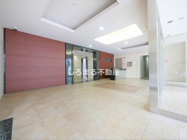 エステムコート梅田・天神橋リバーフロントのロビー