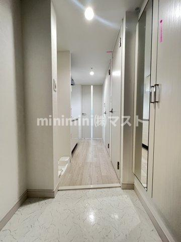 ｇｍ難波ウエストＤ．Ｃ.の玄関