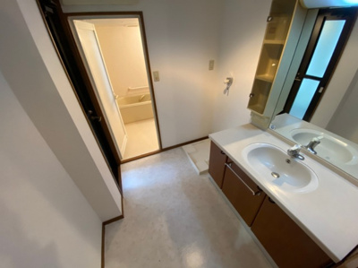 【洗面所】 | パロマヴィラ寺塚