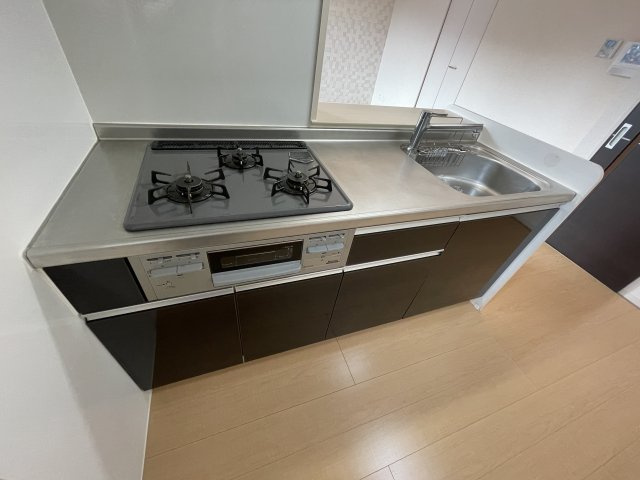 ラ・テールドゥのキッチン