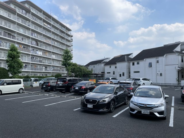 ラ・テールドゥの駐車場