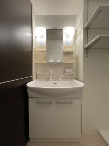 ラ・テールドゥの洗面所