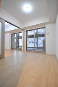 【居間・リビング】 | サンライト割塚