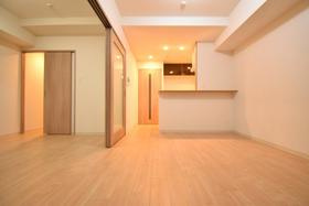 【内装】 | サンライト割塚