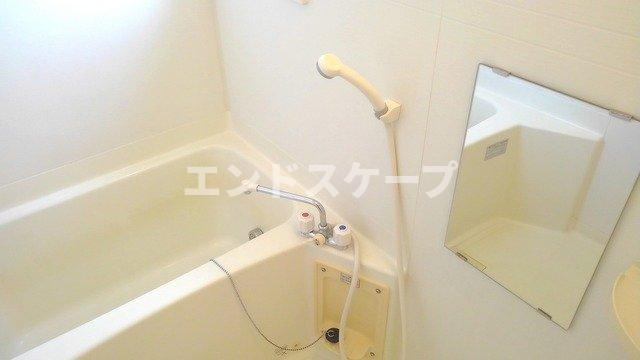 ヴィラフルールＡの浴室|高崎、前橋のお部屋探しはエンドスケープまで！お客様の理想お聞かせ下さい♪