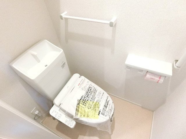 アンジーハウスⅡのトイレ