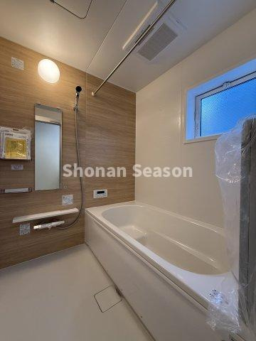 【浴室】 | 洗濯物が乾かない季節も「浴室乾燥機」を利用して、カラッと乾きます◎