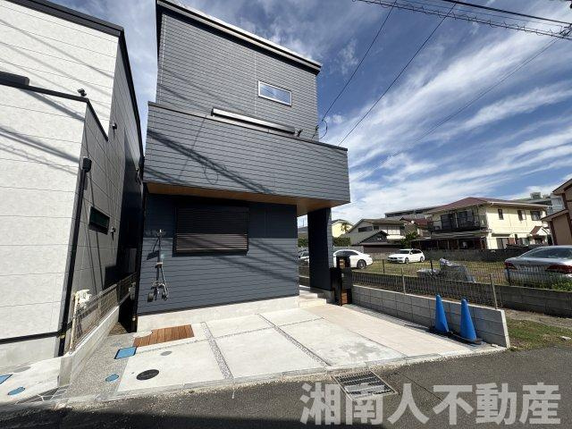茅ヶ崎市柳島海岸　新築一戸建て　全3棟の外観|おしゃれな外観です