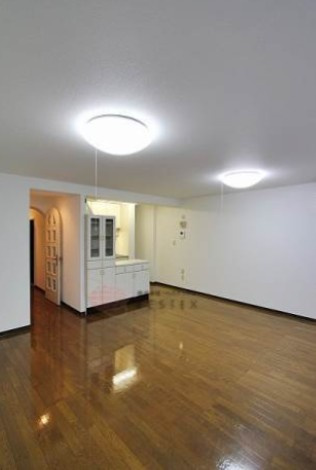 【居間・リビング】