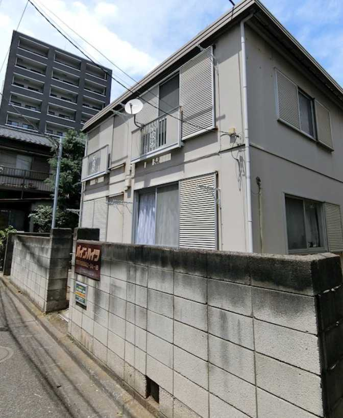 パインハイツ　南西角部屋　追焚　バストイレ別の外観