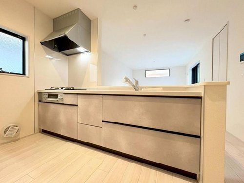 【Livele Garden.S】東村山市萩山町６期のキッチン|会話を楽しみながら、家事が出来る対面式システムキッチン