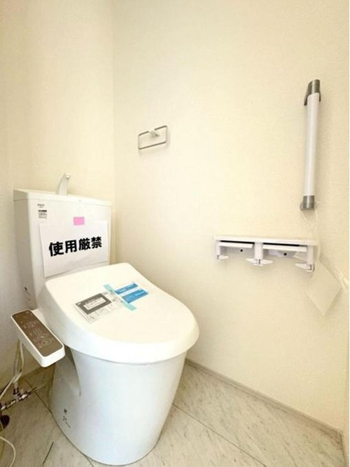 【Livele Garden.S】東村山市萩山町６期のトイレ|快適な温水洗浄機能付きトイレ。いつも使うトイレだからこそ、こだわりたいポイントです。
