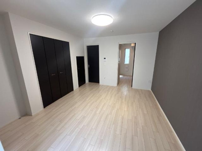 【内装】 | シャイン・ウェスト | 洋室（イメージ）