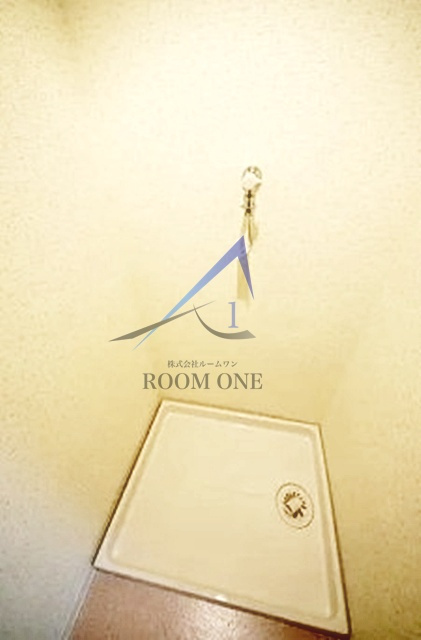 シャンポール東松原の設備|洗濯機置場です。