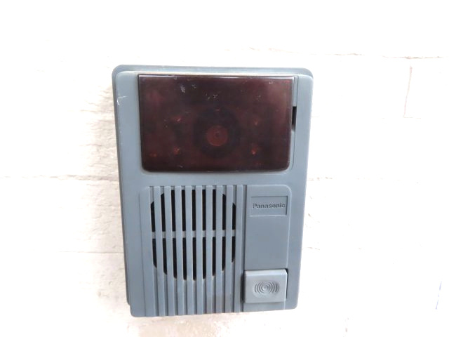 【セキュリティ】 | 北見市美山町東３丁目７０番地１６５　中古売家　 | TVモニター付インターフォン（屋外用）