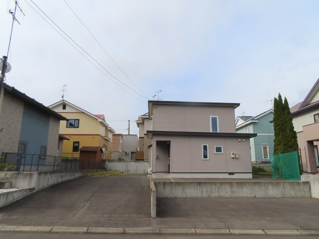 【外観】 | 北見市美山町東３丁目７０番地１６５　中古売家　