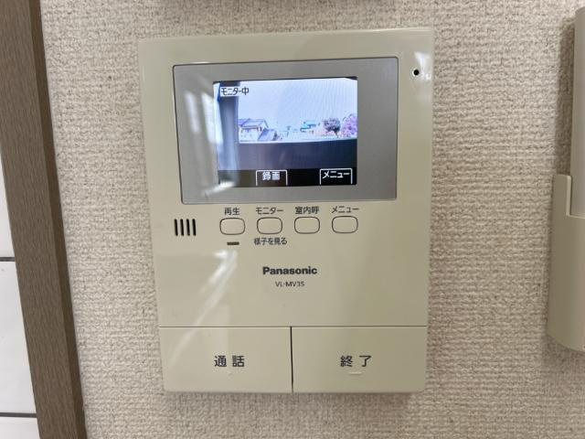 レインボーヒルズＳ’の内装|カメラ付インターホン