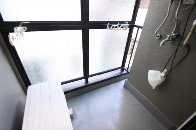 CTビュー小阪　(近大　一人暮らし)のバルコニー