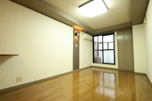 CTビュー小阪　(近大　一人暮らし)の洋室