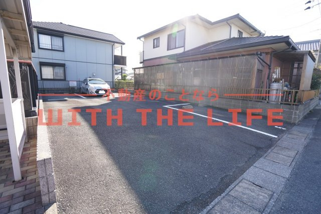 サンクチュアリー久留米Ⅴ【キャッシュバック対象】の駐車場|車をお持ちの方に嬉しい駐車場付きの物件です