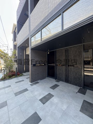 【エントランス】 | シャテーニュ上本町　仲介手数料無料