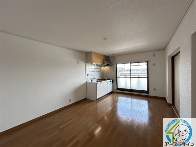 リバーサイド北別府の居間・リビング|※類似部屋