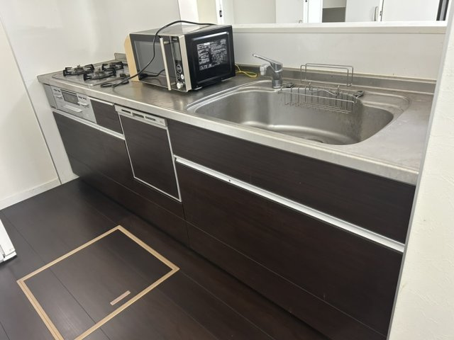 堺市中区八田南之町　中古建てのキッチン