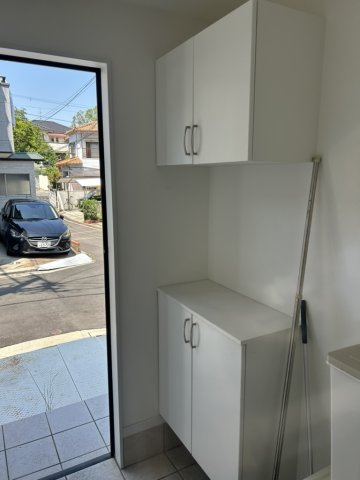 堺市中区八田南之町　中古建ての玄関