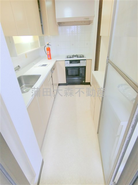 パークハウス多摩川北４番館のキッチン|3口ガスオーブン、食洗器付きのキッチン！