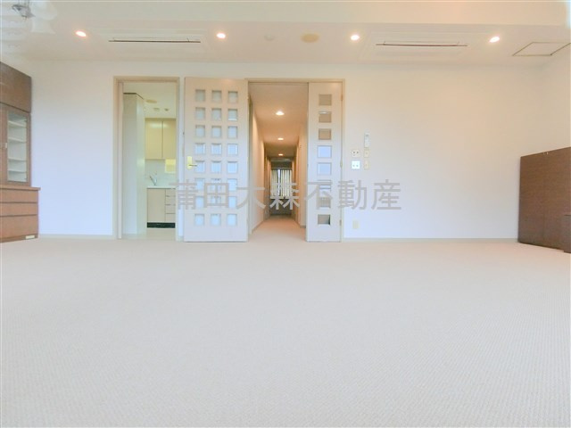 パークハウス多摩川北４番館の居間・リビング|LD