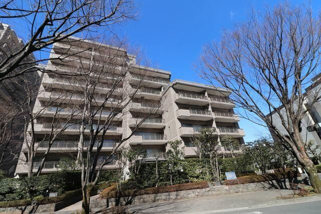 パークハウス多摩川北４番館の外観|1990年7月築　SRC鉄筋コンクリート造地上10階建て
東京都大田区下丸子4丁目　東急多摩川線鵜の木駅徒歩6分