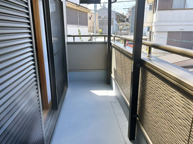 堺市西区北条町　中古建てのバルコニー