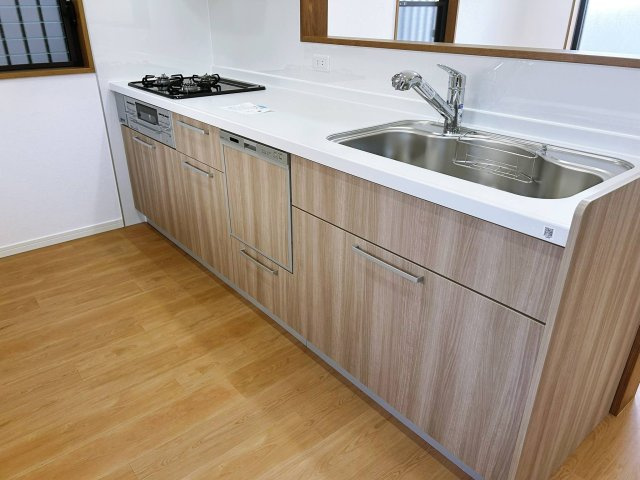 堺市西区北条町　中古建てのキッチン