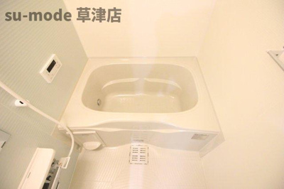 【浴室】 | ハートフルエトワール | きれいなお風呂です