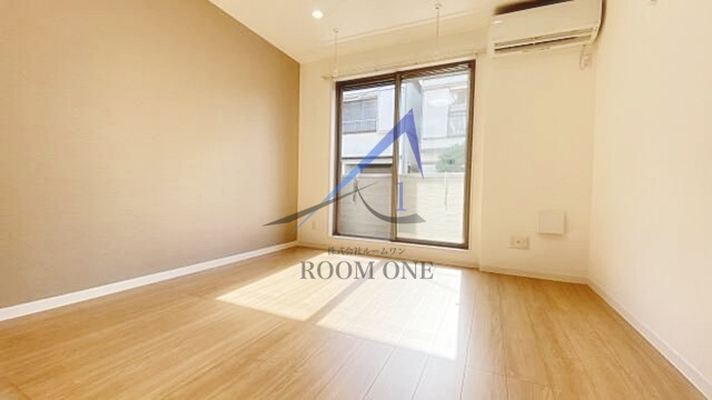 ウィンドテラスお花茶屋の居間・リビング|洋室のお部屋です。