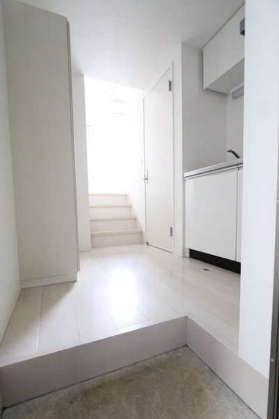 ラ・フォーレ東照宮の玄関