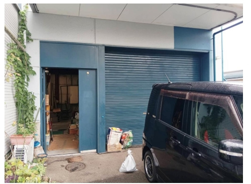 山科区小山北林町店舗事務所の外観