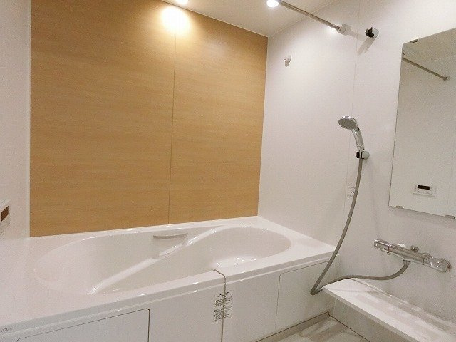 ソレイユＢ（ｓｏｌｅｉｌ）の浴室