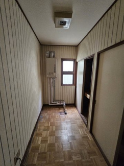 【内装】 | 乙店舗 | 住居部分