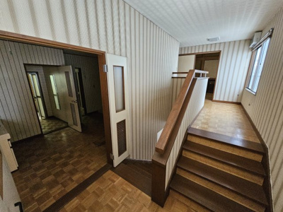 【内装】 | 乙店舗 | 住居部分