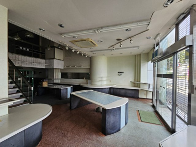 【内装】 | 乙店舗 | 店舗部分