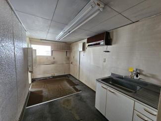 【内装】 | 乙店舗 | 店舗部分