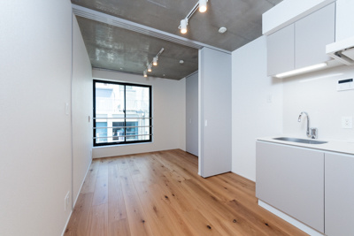 EDIT御茶ノ水妻恋坂の居間・リビング