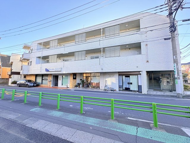 【外観】 | コーポ南大泉　(保谷店) | スーパーまで徒歩2分の近さなので毎日のお買い物も快適に。