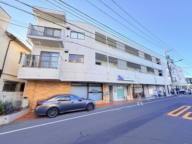 【外観】 | コーポ南大泉　(保谷店) | 2025年12月撮影/西武池袋線「保谷」駅徒歩8分の好立地！生活便利な環境に佇む1LDKリノベーション物件！